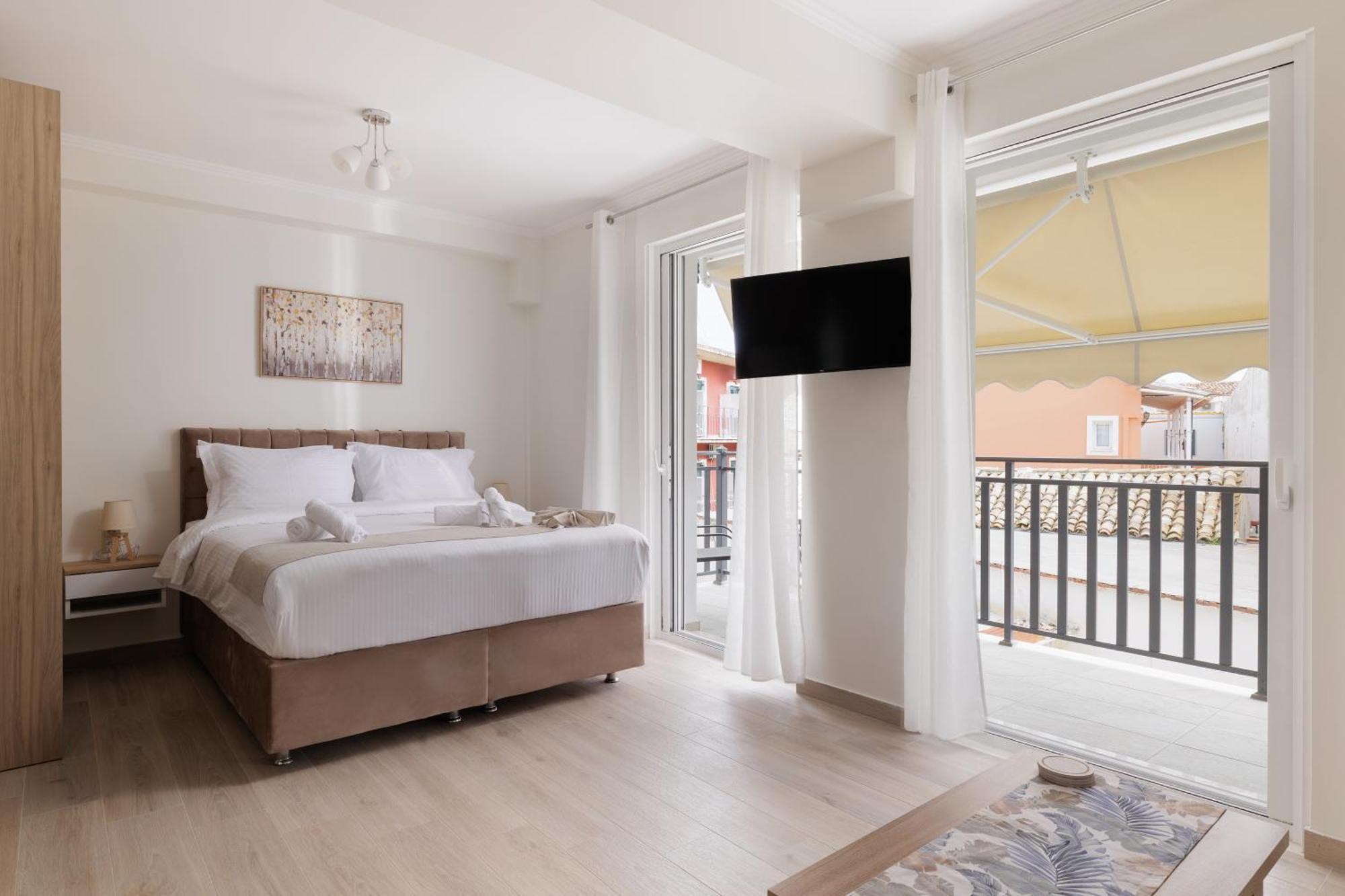 Plaka Apartament *